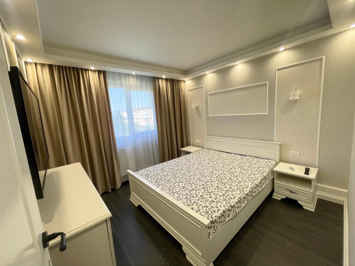 White Residence 크라이오바 외부 사진